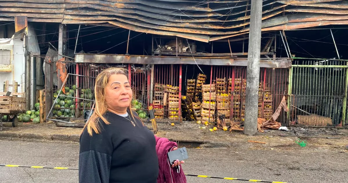 Incêndio na Ceagesp deixa comerciantes com prejuízos e galpão interditado